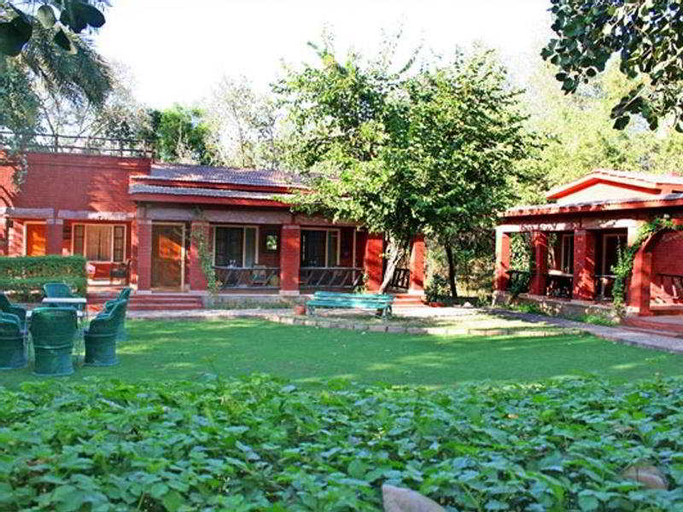 Maharani Bagh Orchard , Pali