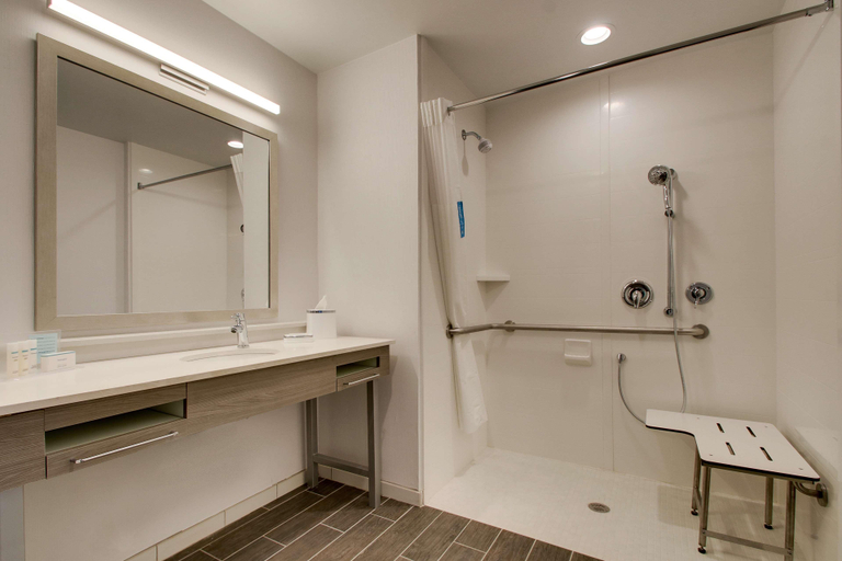 Bathroom 4, Hampton Inn & Suites By Hilton Knightdale Raleigh, Wake