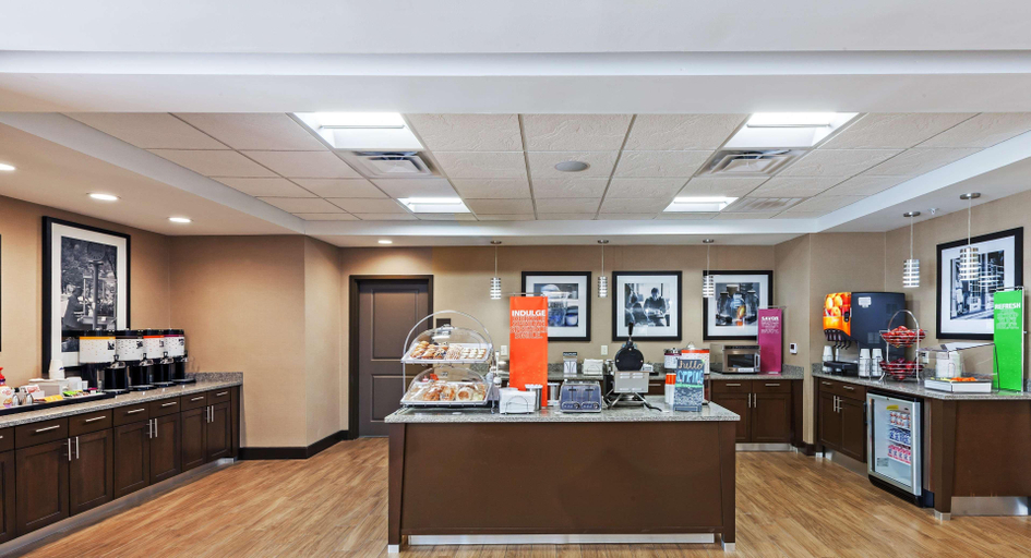 Public Area 2, Hampton Inn & Suites Claremore, Rogers