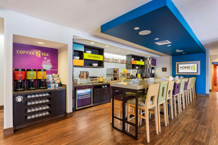Food & Drinks 5, Expressway Suites Fargo, Cass