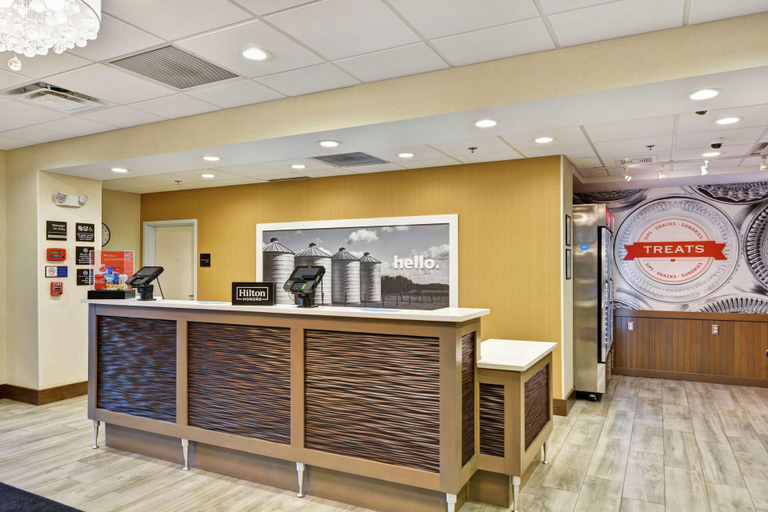 Public Area 2, Hampton Inn & Suites Ashland, Ashland