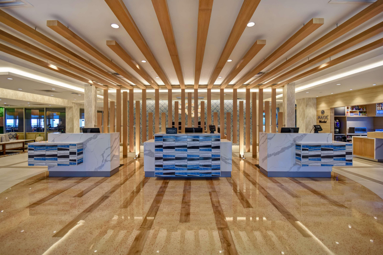 Public Area 2, DoubleTree by Hilton Virginia Beach Oceanfront Sou, Virginia Beach