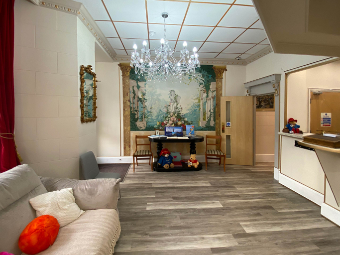 Public Area 3, Lancaster Court Hotel, London
