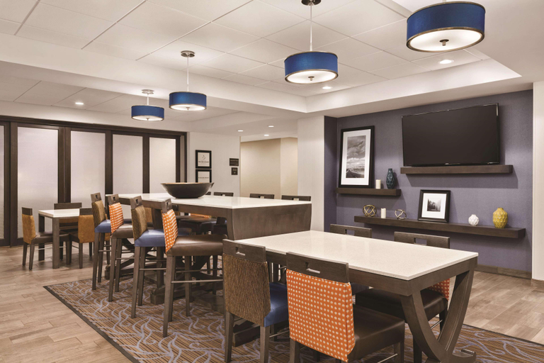 Public Area 2, Hampton Inn Turlock, Stanislaus