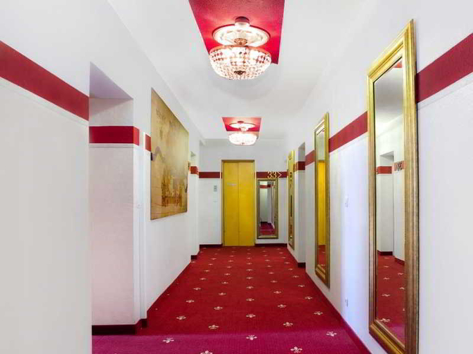 Public Area 3, Hotel Burgschmiet, Nürnberg