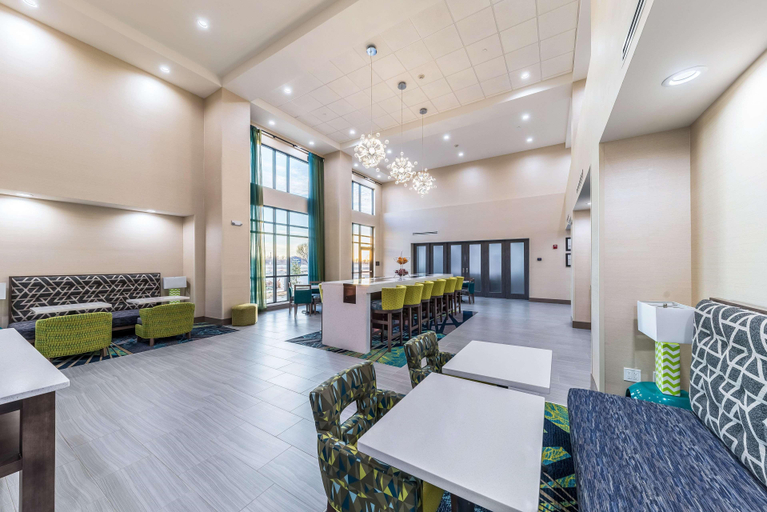 Public Area 2, Hampton Inn & Suites Pryor, Mayes