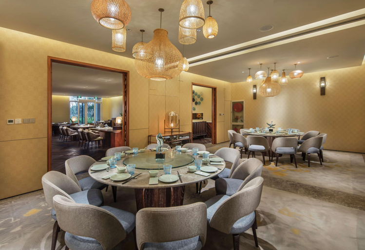 Food & Drinks 5, Hilton Dalian Golden Pebble Beach Resort, Dalian