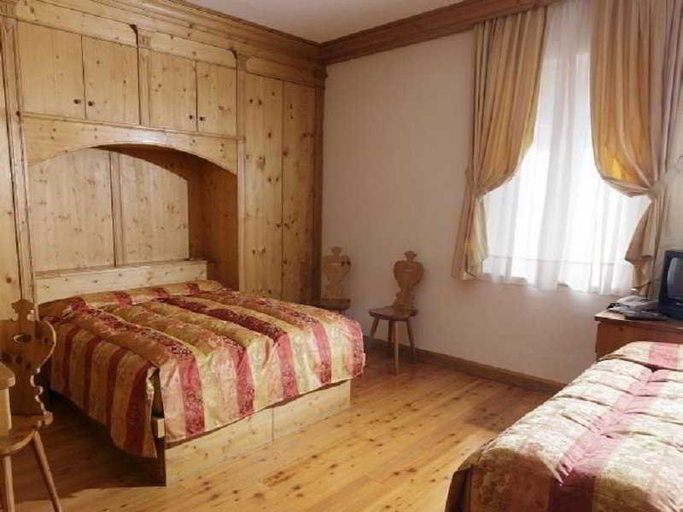 Bedroom 3, Meuble Royal, Belluno