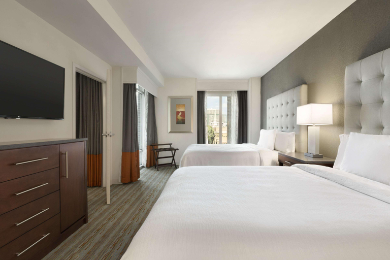 Bedroom 3, Embassy Suites by Hilton Greenville Downtown River, Greenville