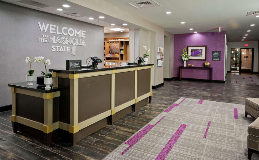 Public Area 2, Hampton Inn & Suites Ridgeland, Madison