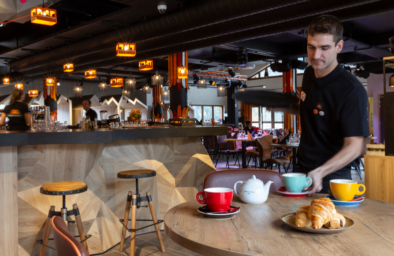 Food & Drinks 5, Base Camp Lodge, Savoie