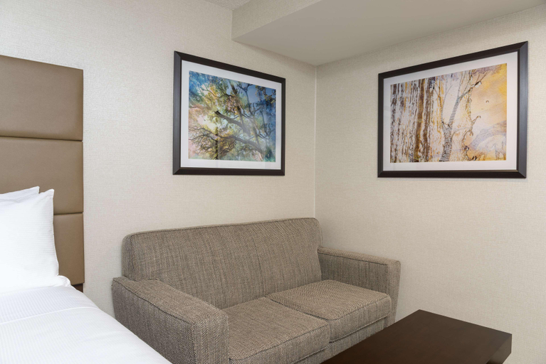 Public Area 2, Doubletree By Hilton Pleasant Prairie Kenosha, Kenosha