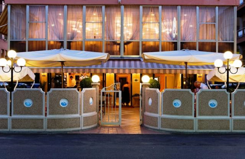 Public Area 3, Hotel Losanna, Ravenna