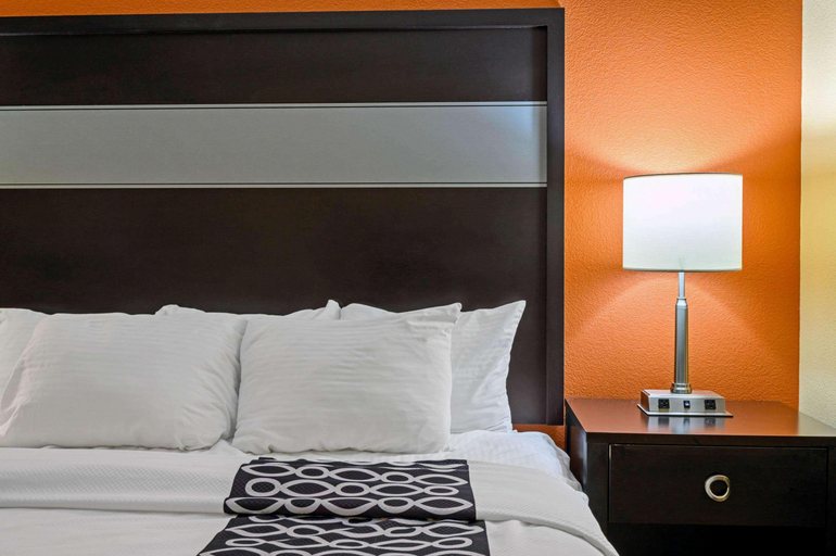 Bedroom 3, La Quinta Inn Suites By Wyndham Florence, Florence