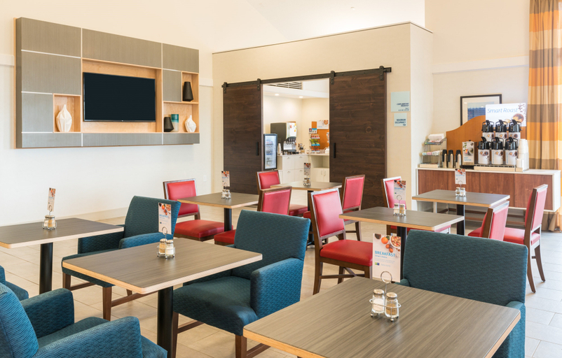 Public Area 2, Holiday Inn Express & Suites SPRINGFIELD by IHG, Sangamon