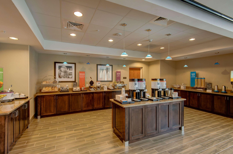 Public Area 3, Hampton Inn by Hilton Plant City, Hillsborough