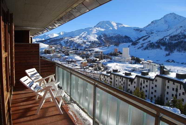 Others 4, Resort Palace Sestriere 1 E 2, Torino