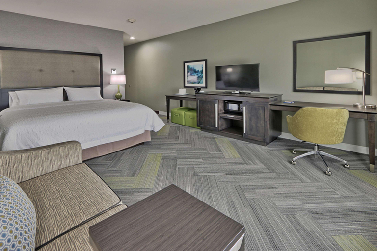 Bedroom 4, Hampton Inn & Suites Guthrie, Logan