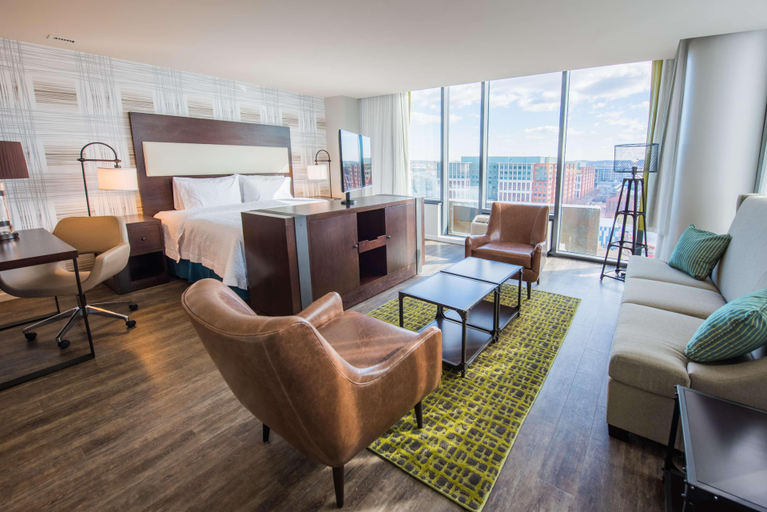 Public Area 3, Hampton Inn & Suites Washington DC-Navy Yard, Washington D.C.