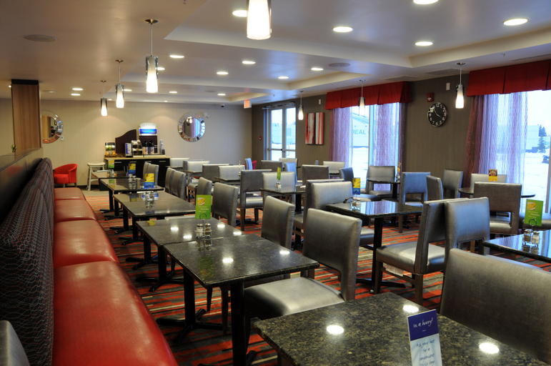 Public Area 2, Chateau Inn & Suites Bonnyville, Division No. 12