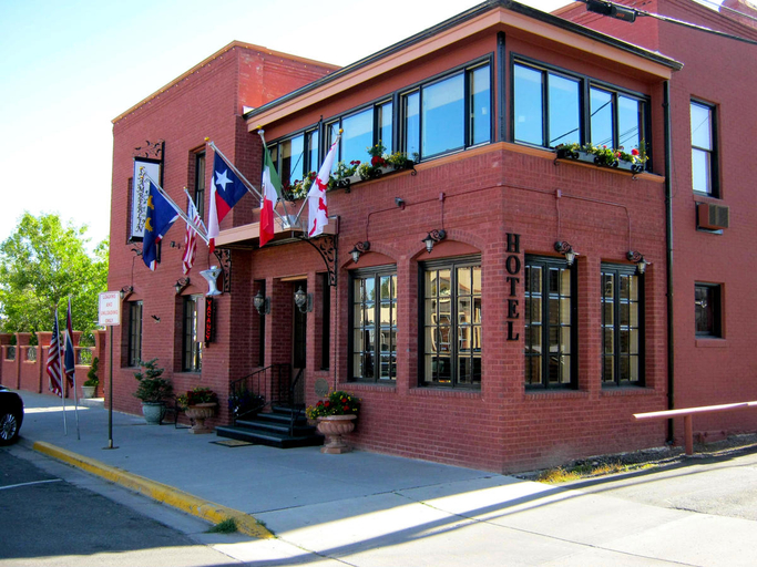 Exterior & Views 4, Chamberlin Inn Cody, Park