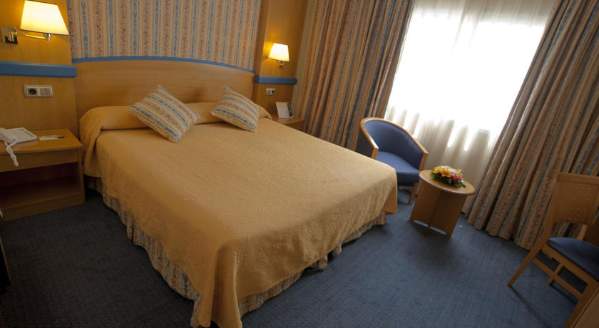 Bedroom 3, Gran Hotel Velazquez, Madrid