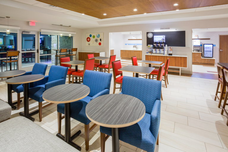 Public Area 2, Holiday Inn Express & Suites DES MOINES DOWNTOWN by IHG, Polk