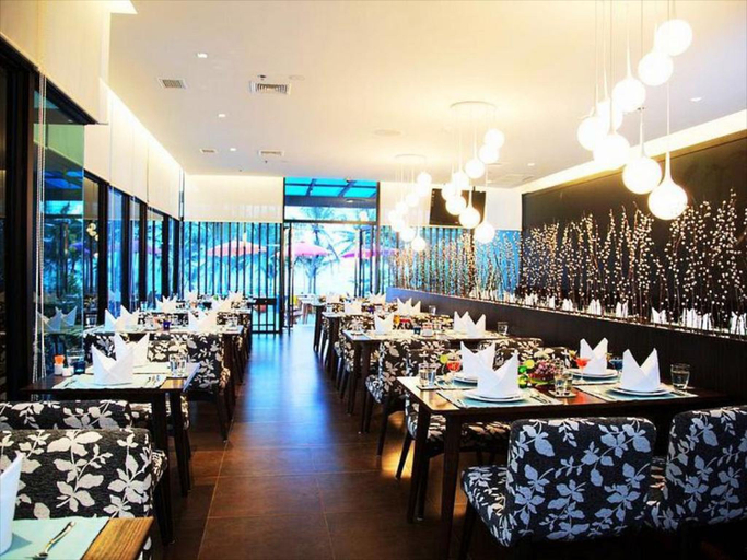 Food & Drinks 5, The Sez Hotel Bangsaen, Muang Chon Buri