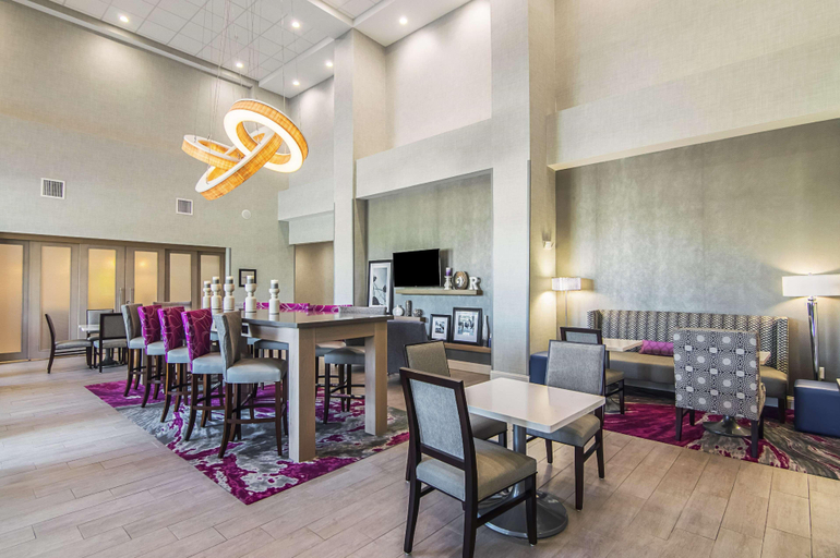 Food & Drinks 5, Hampton Inn & Suites Dallas/Richardson, Dallas