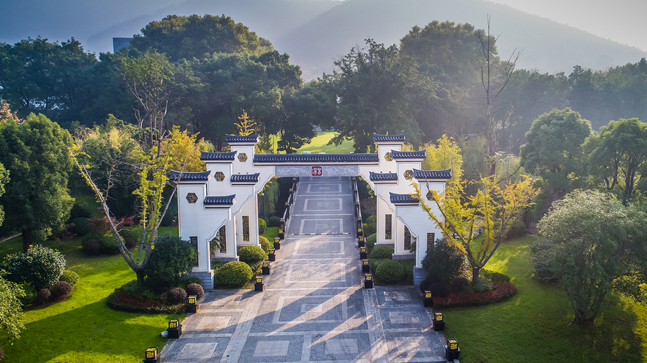 Exterior & Views 2, Holiday Inn Resort CHAOHU HOT SPRING by IHG, Chaohu