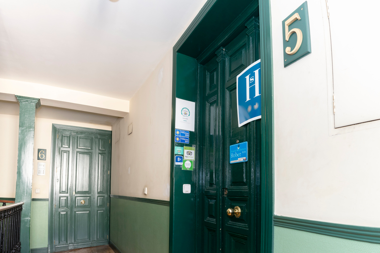 Public Area 3, Hostal Rober, Madrid