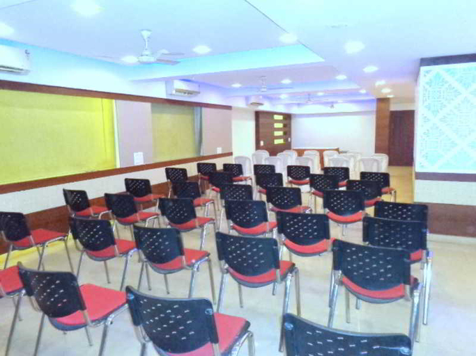 Public Area 3, Hotel GK Palace, Bhopal