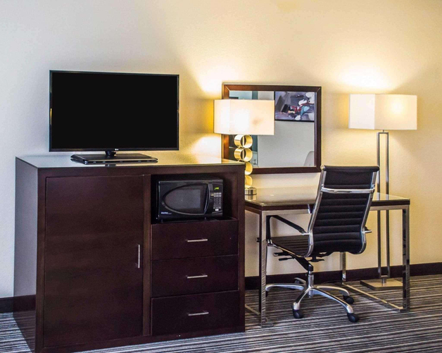 Bedroom 3, Quality Inn Streetsboro - Kent, Portage
