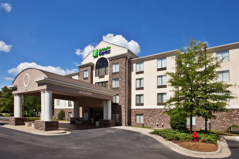 Holiday Inn Express APEX-RALEIGH, Wake