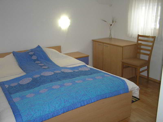 Bedroom 2, Turizem Loka Bed and Breakfast, Škofja Loka