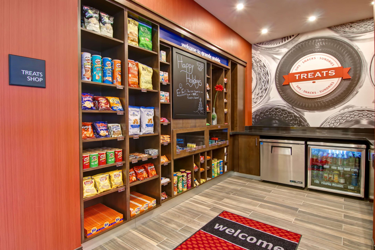Public Area 3, Hampton Inn & Suites by Hilton Grande Prairie, Division No. 19