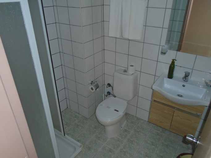 Bathroom, Esat Otel, Kuşadası