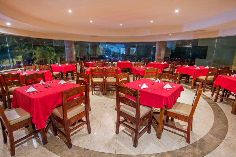 Food & Drinks 5, Zahabia Hotel & Beach Resort, Al-Ghurdaqah