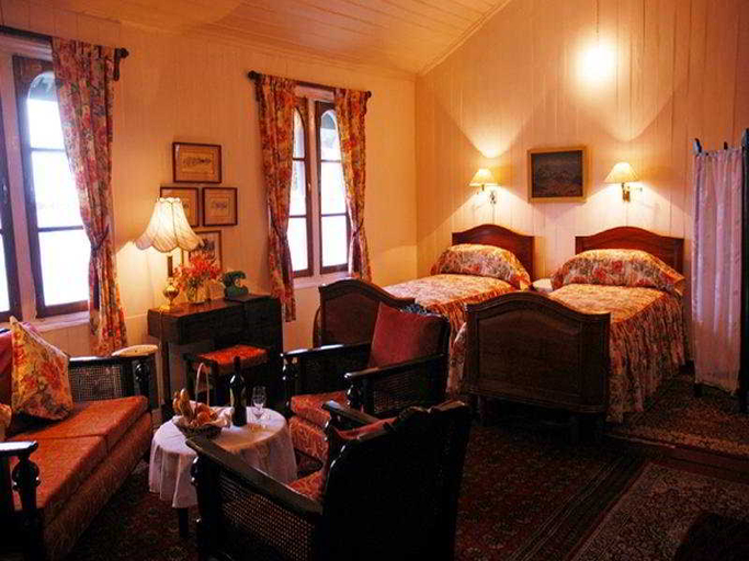Bedroom 2, Windamere, Darjiling