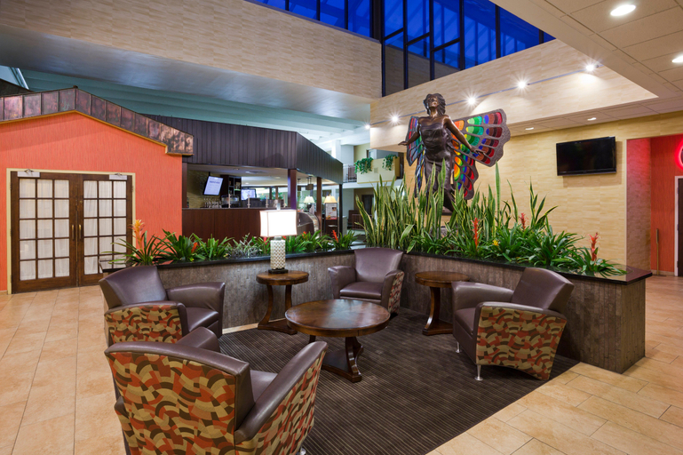 Public Area 5, DoubleTree by Hilton Austin, MN, Mower