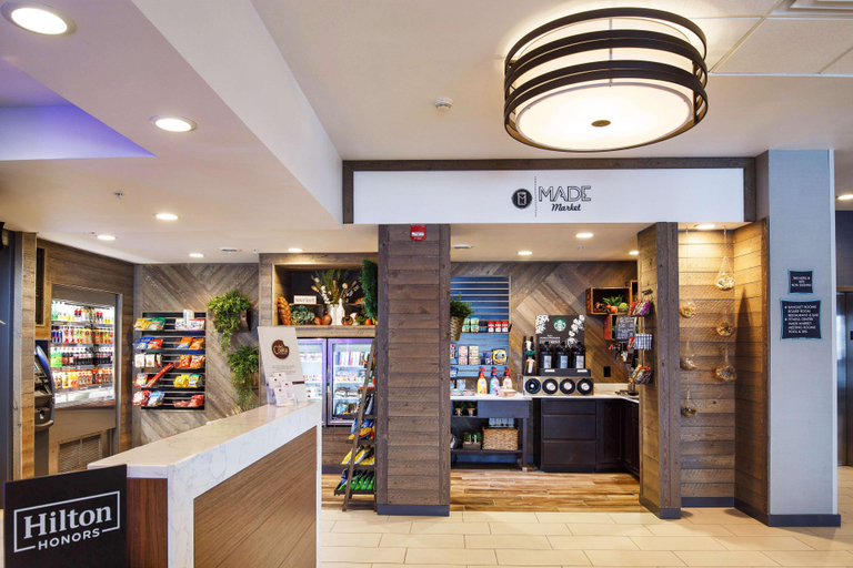 Public Area 4, DoubleTree by Hilton Neenah, Winnebago