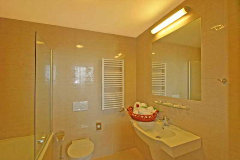 Bathroom 4, Hotel Ruby Blue, Ostrava