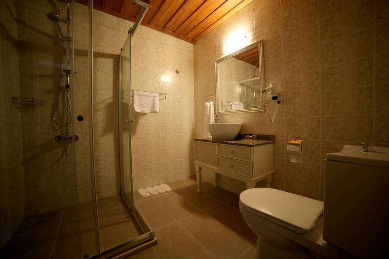 Bathroom, Akkent Garden Hotel, Fethiye