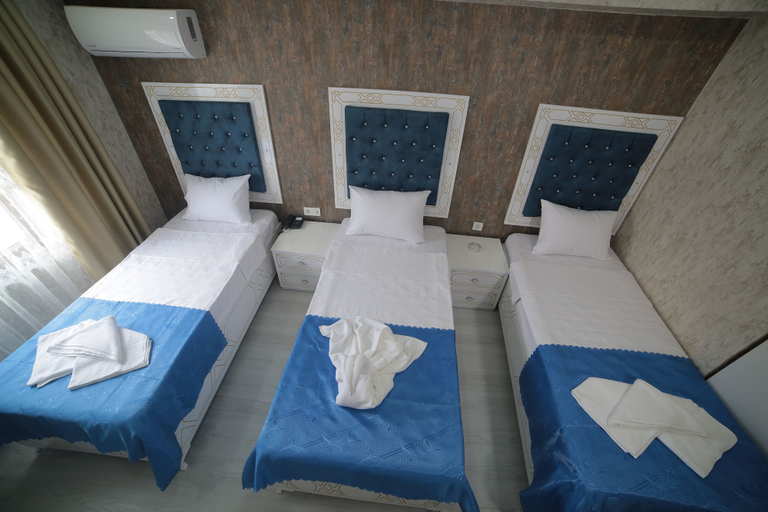 Bedroom 2, hotel aksaray istanbul, Fatih