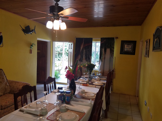 The Inn At Great Bay Treasure Beach Jamaica,