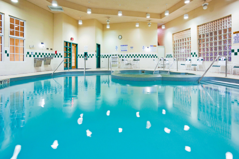 Sport & Beauty 5, Pearl street hotel & Suites- Downtown, La Crosse