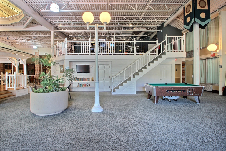 Public Area 3, Radisson Hotel and Conference Center Fond du Lac, Fond du Lac