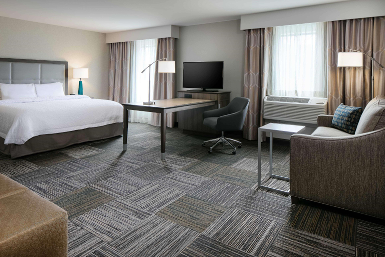 Bedroom 3, Hampton Inn And Suites Hudson, Saint Croix