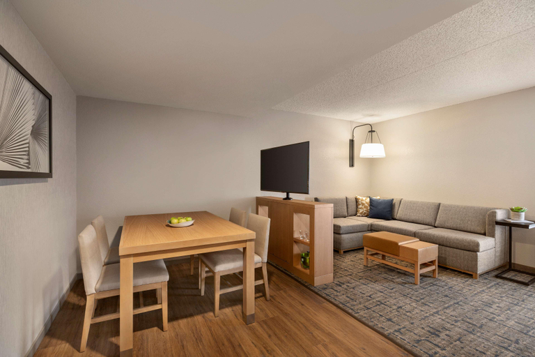 Bedroom 3, Hyatt Place Tucson Central, Pima