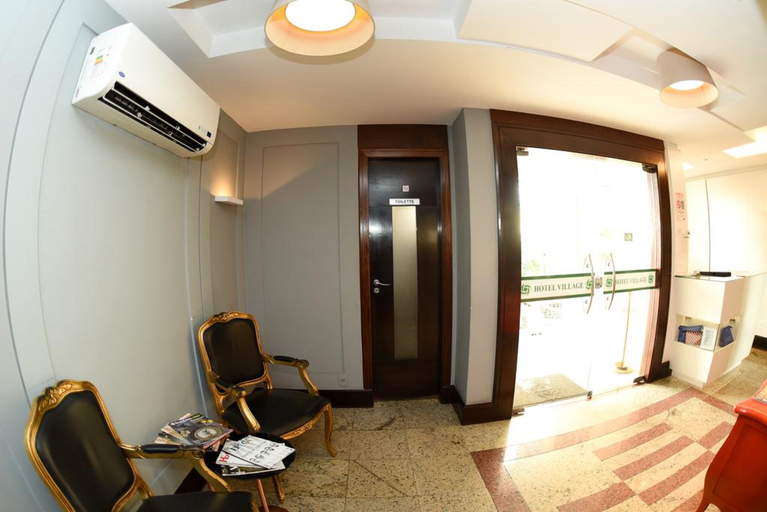 Public Area 4, Village Icarai, Niterói